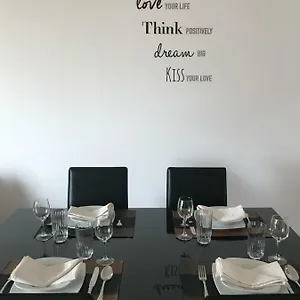 Lou-jos Apartment