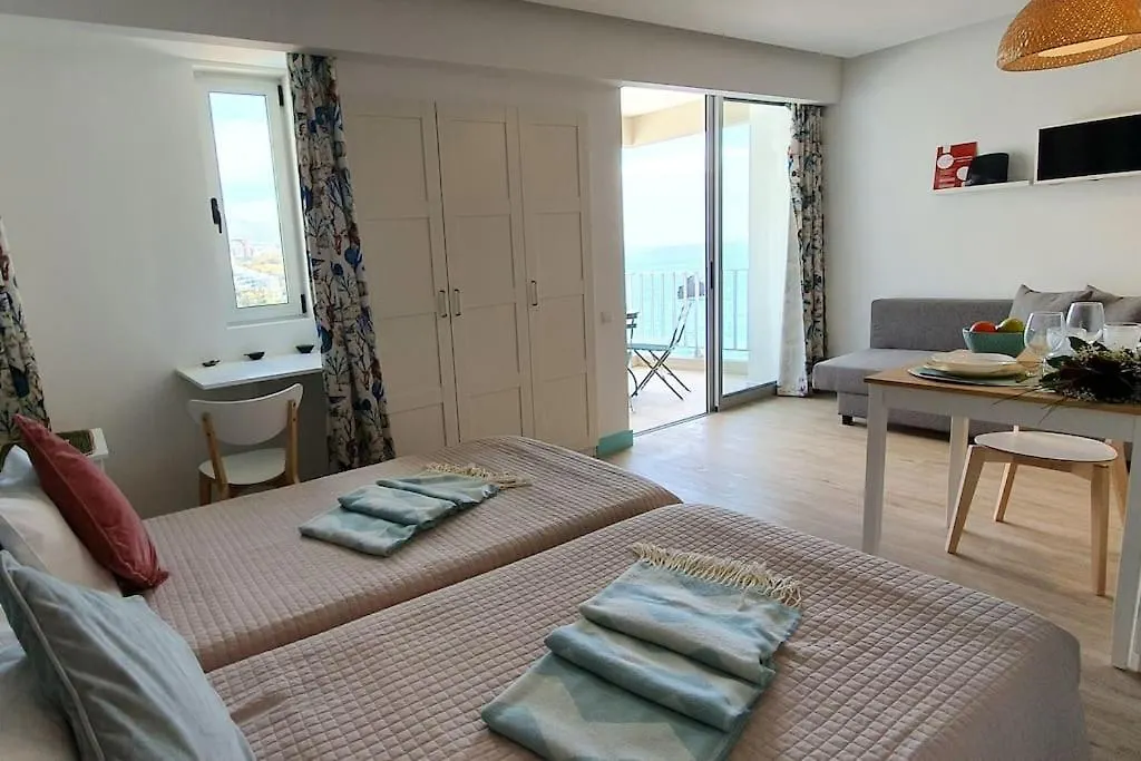 Apartamentos Do Mar Funchal  0*, Funchal (Madeira)
