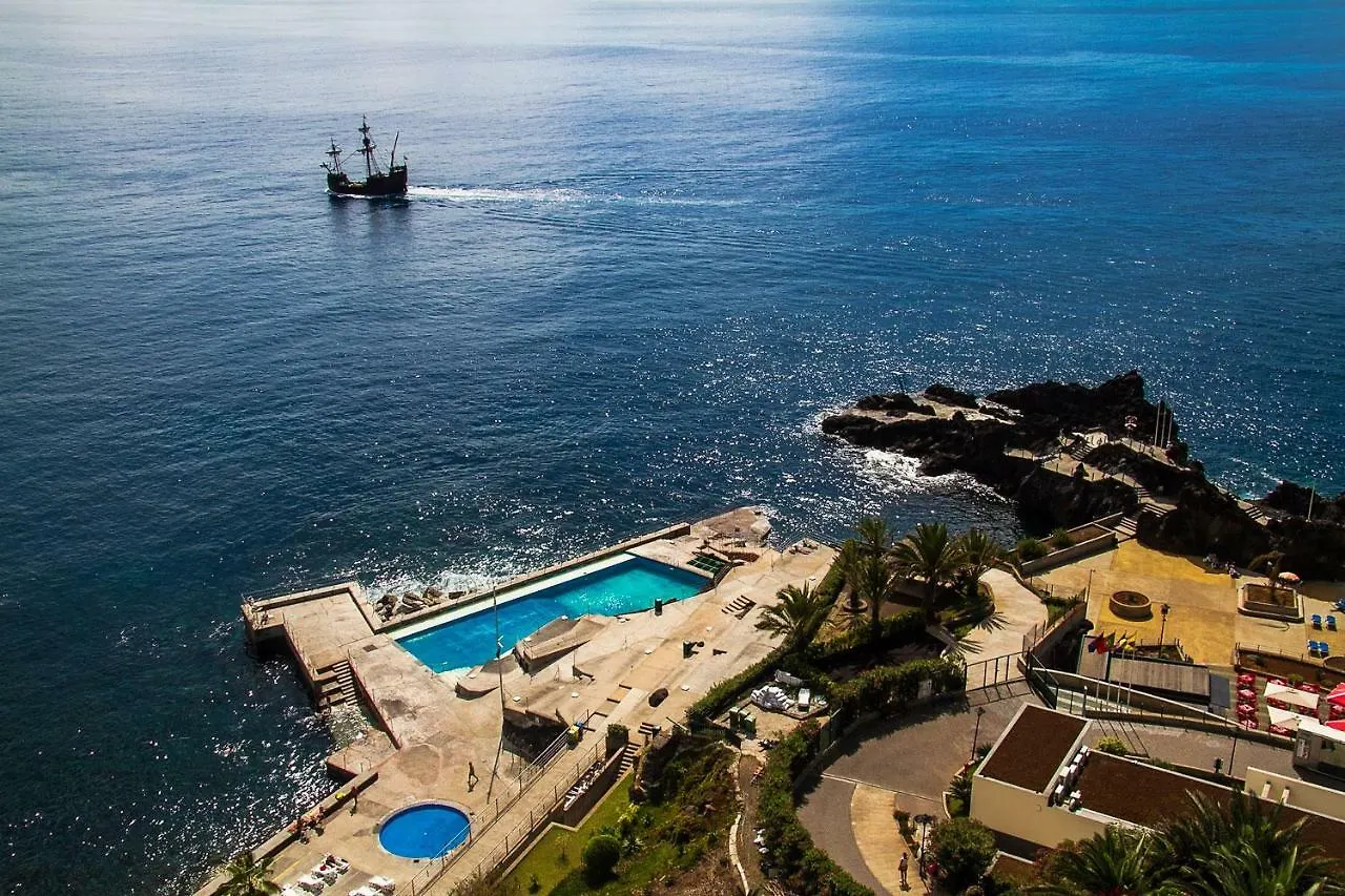 Apartamentos Do Mar Funchal  Apartment
