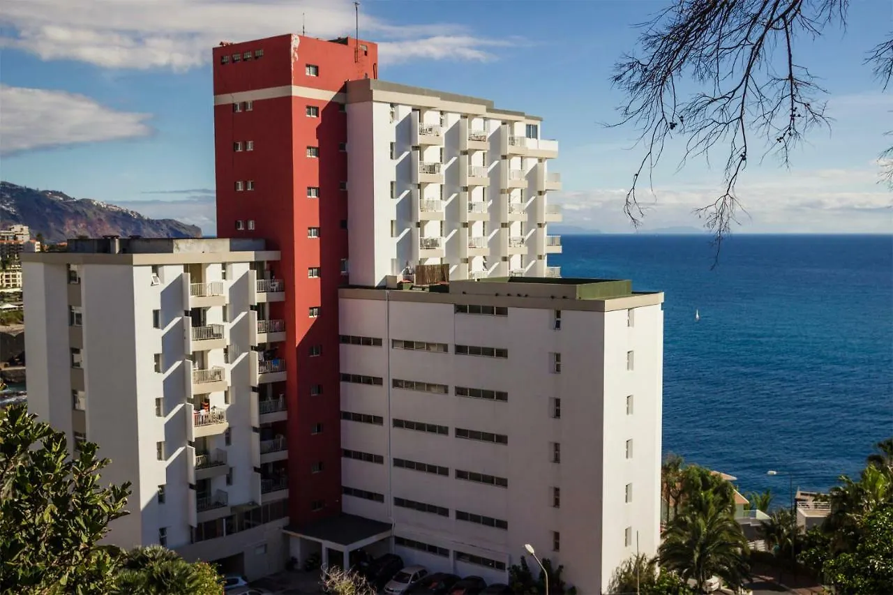 Apartamentos Do Mar Funchal  0*, Funchal (Madeira)