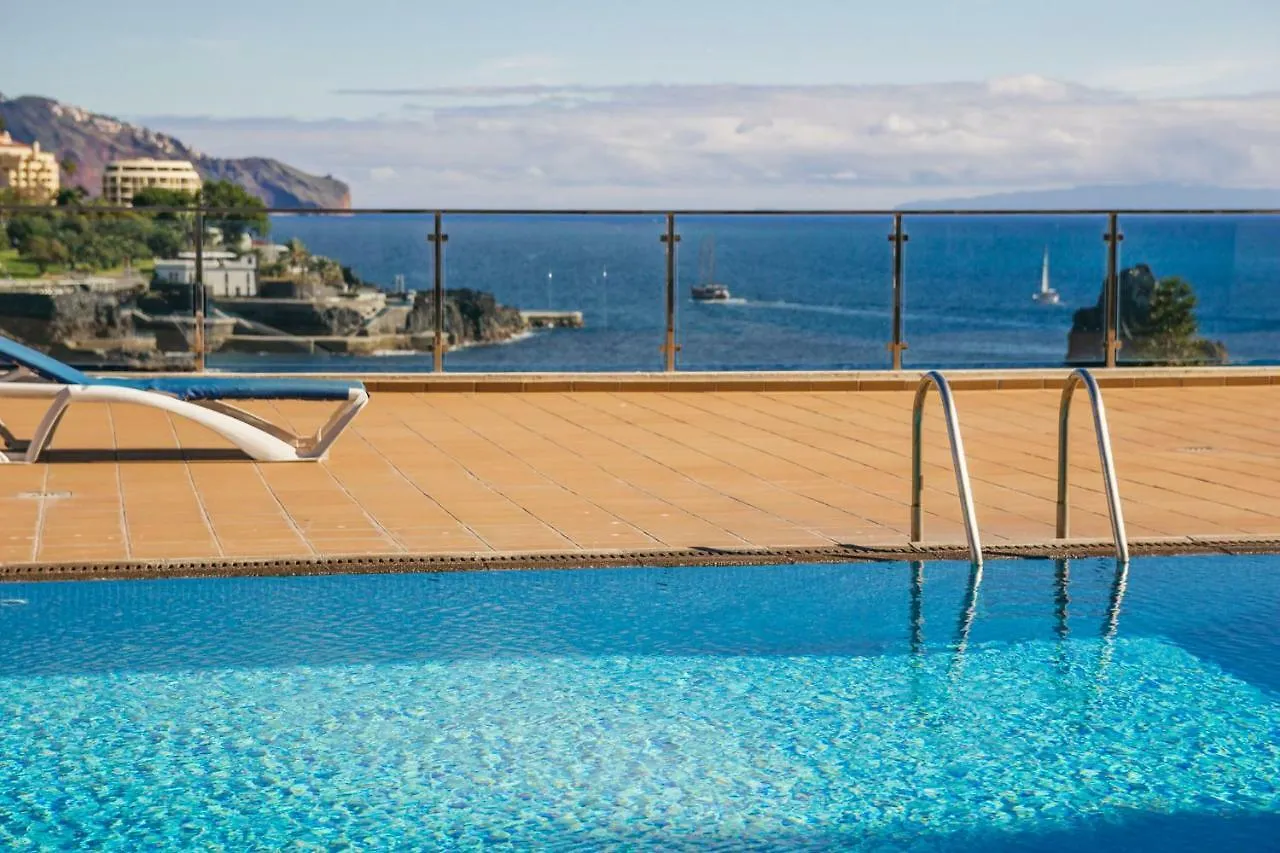 Apartamentos Do Mar Funchal  Funchal (Madeira)