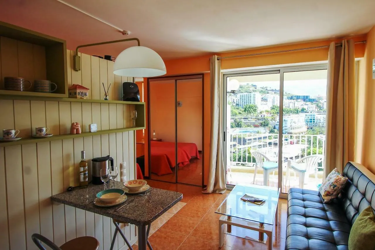Apartamentos Do Mar Funchal  0*, Funchal (Madeira) Portugal