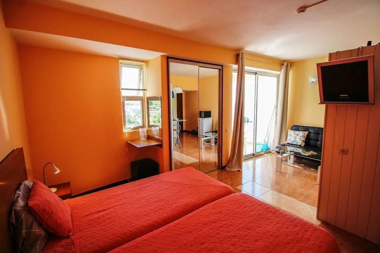 Apartamentos Do Mar Funchal  Apartment Funchal (Madeira)