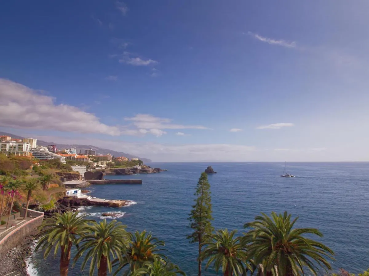 Apartamentos Do Mar Funchal  Funchal (Madeira)