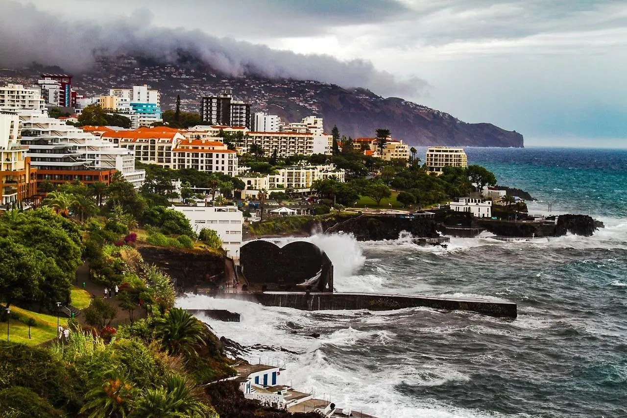 Apartamentos Do Mar Funchal  0*, Funchal (Madeira) Portugal